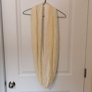 ✨2 for $10✨ Infinity scarf